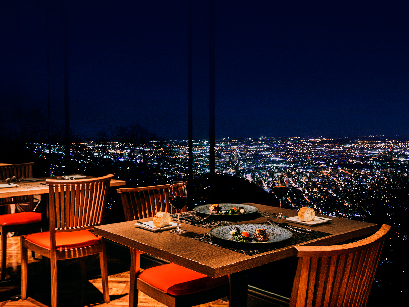絶景と至福の味わい、札幌 藻岩山の至高のレストラン「THE JEWELS」 asian relaxation villa 千歳店 1 絶景と至福の味わい、札幌 藻岩山の至高のレストラン「THE JEWELS」 asian relaxation villa 千歳店